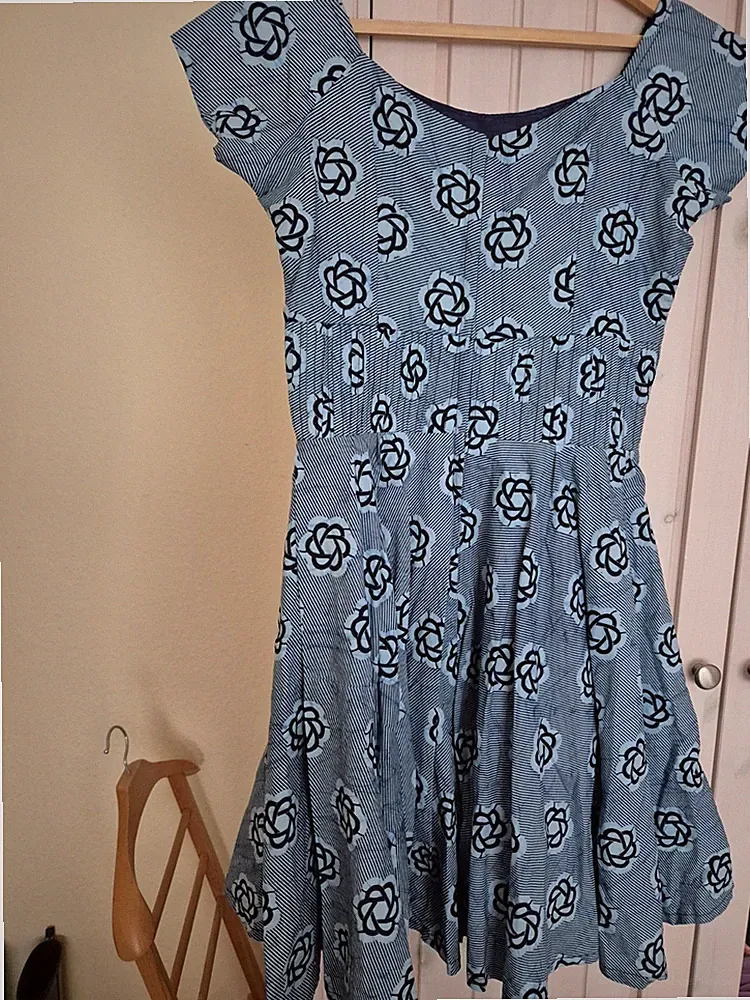 Damen Kleid A-Linie Baumwolle kurz Kurzarm blau/schwarz gestreift Gr. S/M