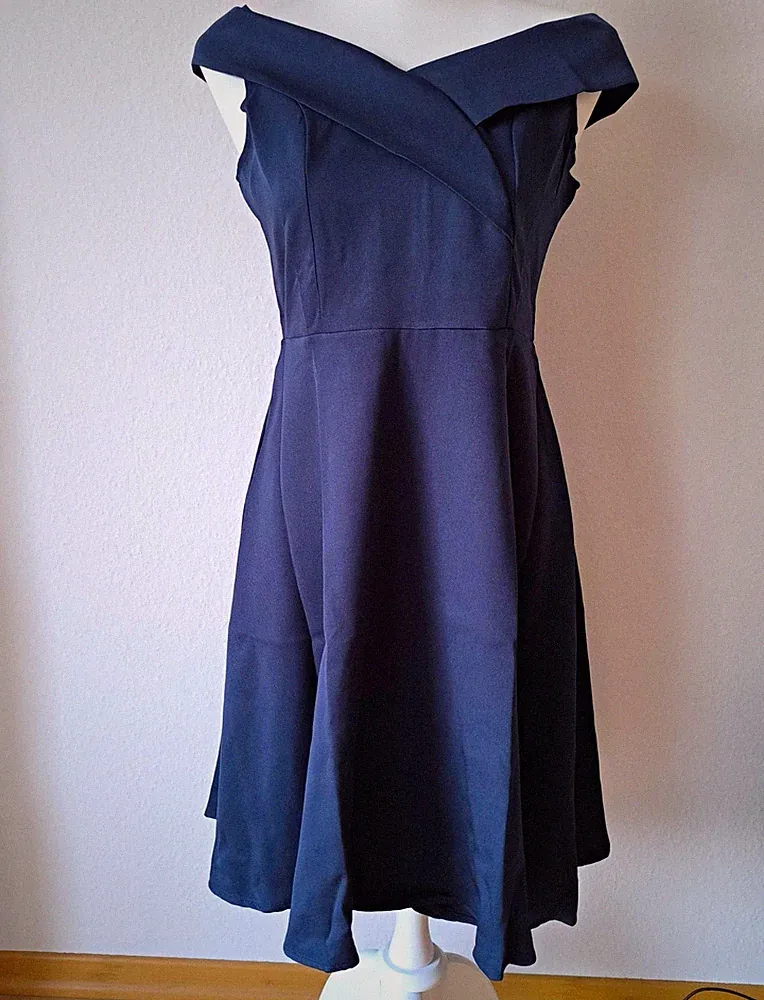 Damen Kleid Blau schulterfrei Carmen-Ausschnitt A-Linie knielang Gr. M