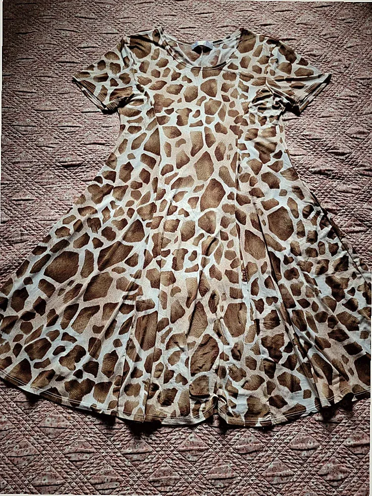 Damen Kleid Giraffenmuster One Size Beige Braun A-Linie Swingkleid Sommer...