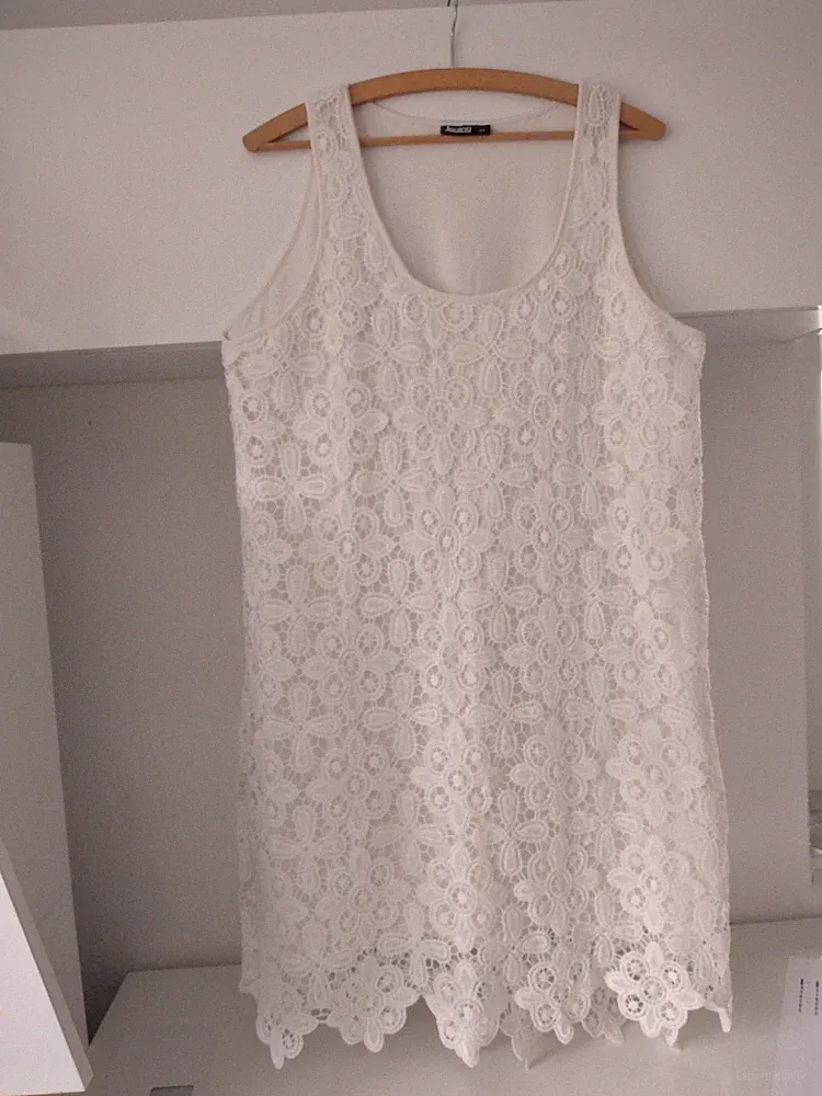 Damen Kleid Gr.44,Brustweite 55cm.Länge 100cm