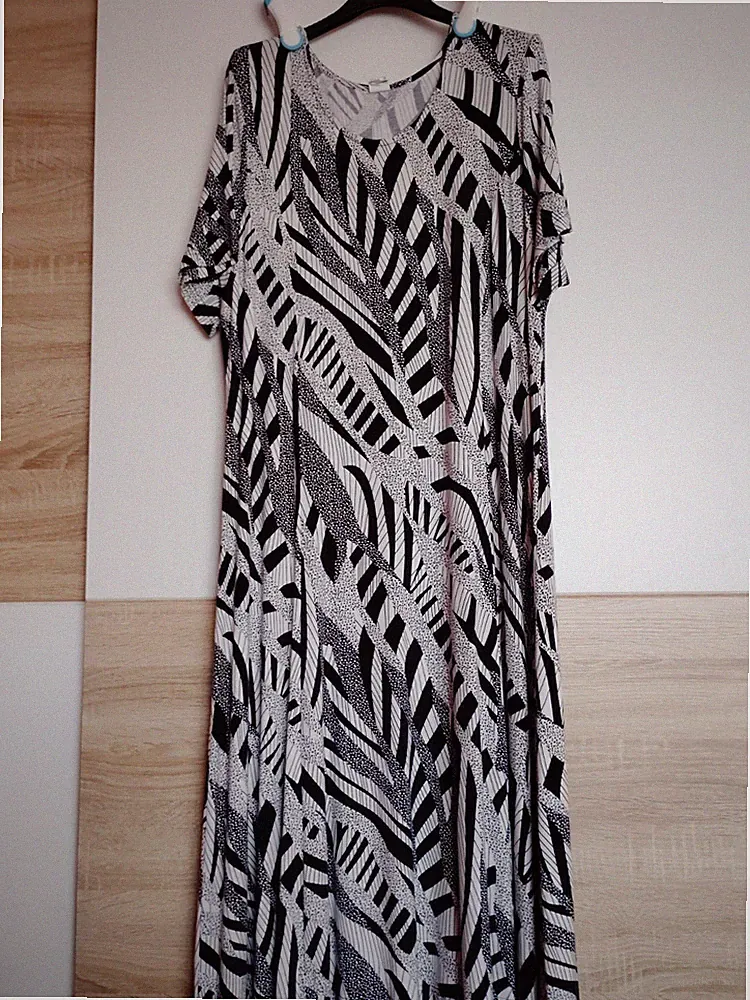 Damen Kleid Gr. 44 Gebraucht