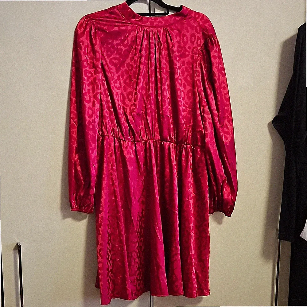 Damen Kleid Rot Leopard Tiermuster A-Linie Rundhals Langarm kurz Gr. 46