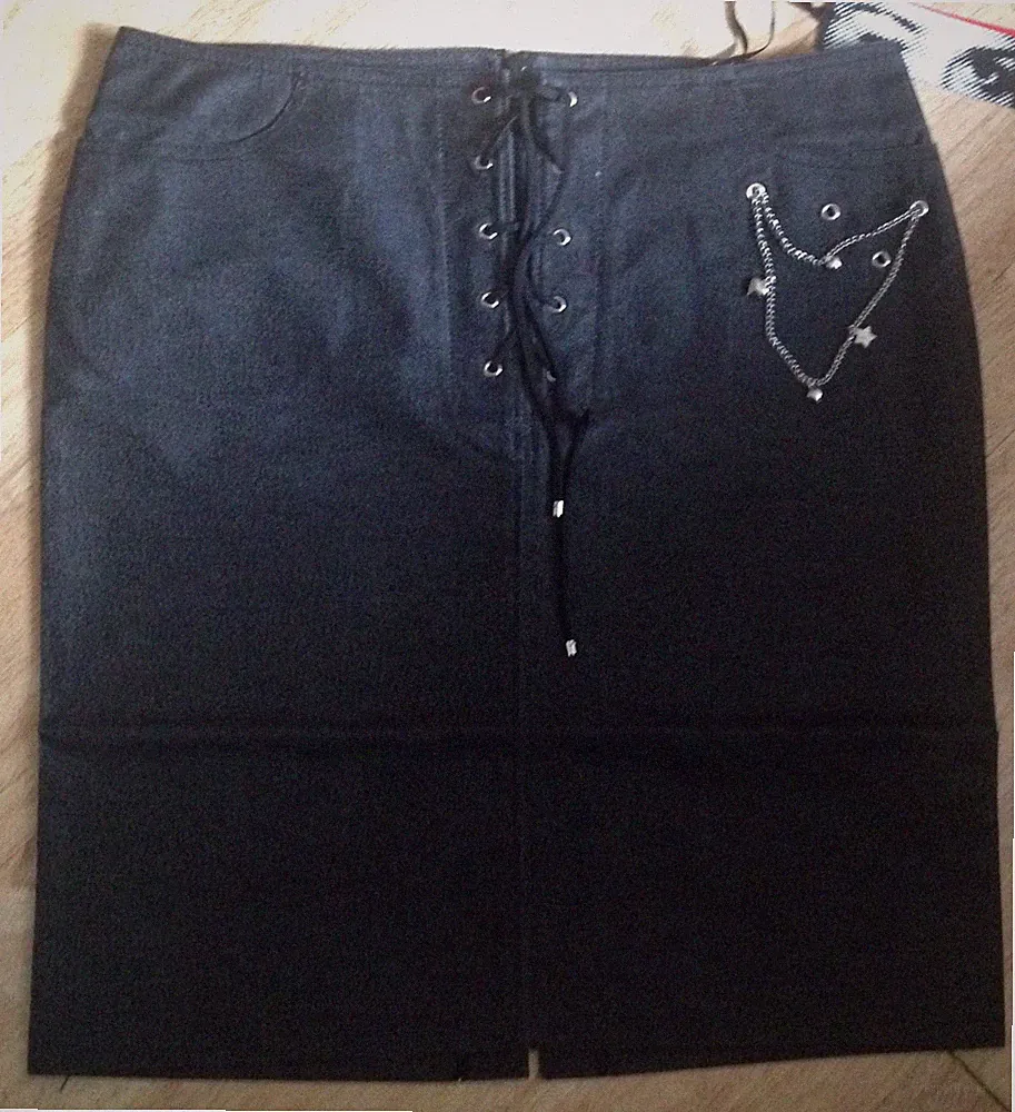 DAMEN oder Mädchen schwarz Schnürung Denim ROCK Kette Goth GRÖSSE 8 Designer FRECH
