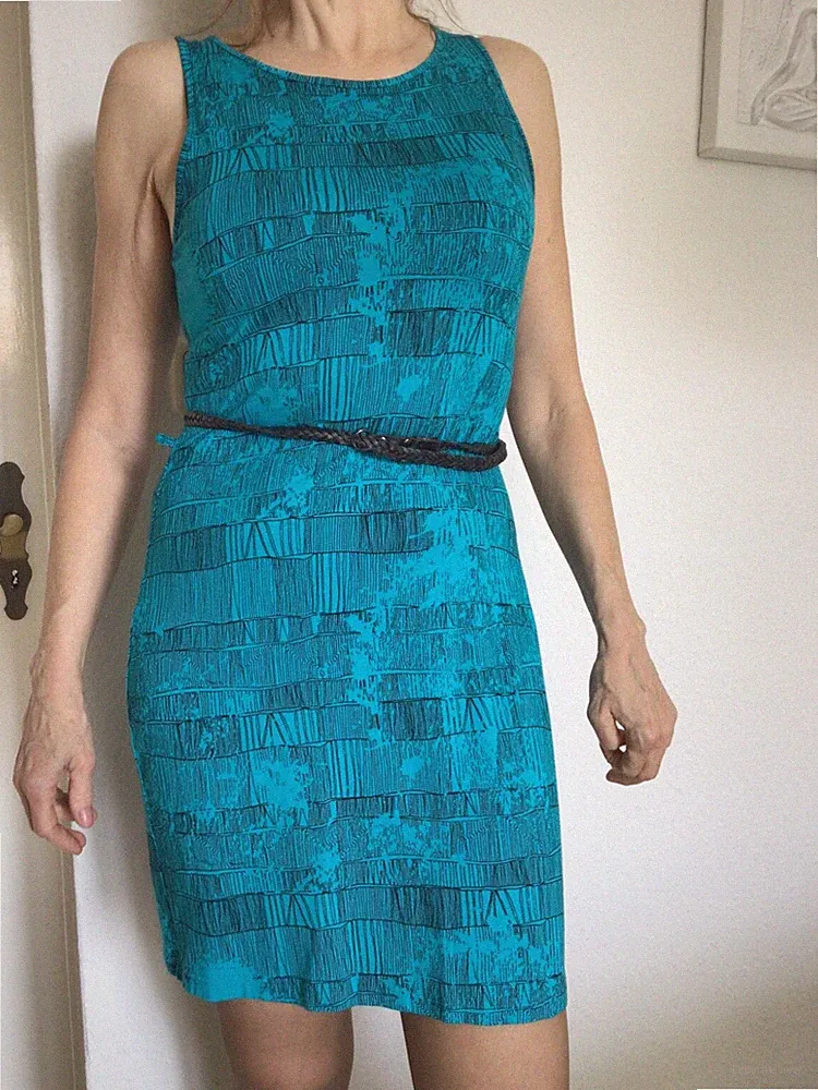Damen Shirtkleid Türkis schwarzes Muster S/M Etuikleid Gürtel