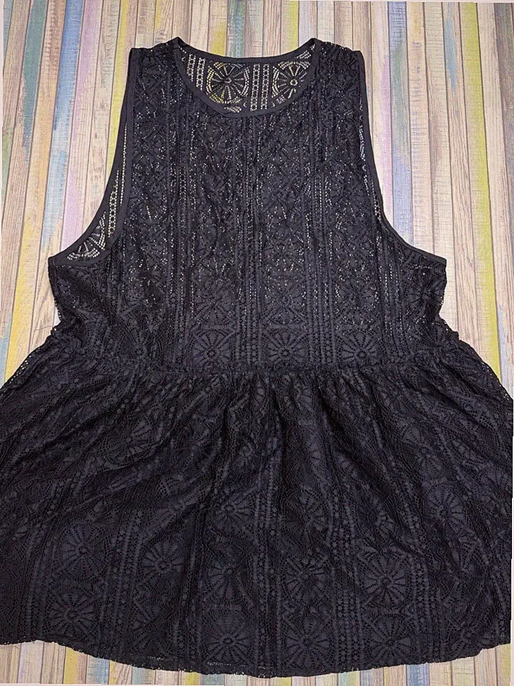 Damen Skaterkleid L/XL schwarz Spitze Baumwolle Rundhals ärmellos kurz Rüschen