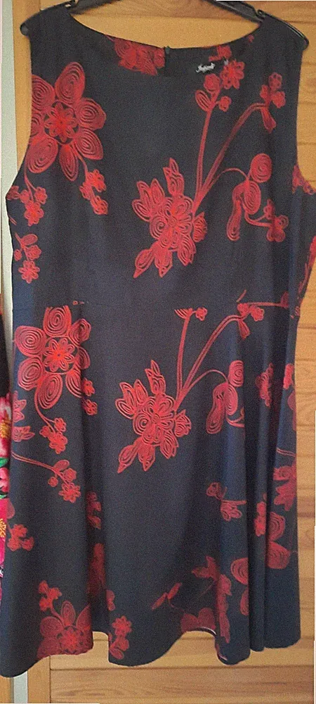 Damen-Sommerkleid GEBLÜMT 4 XL