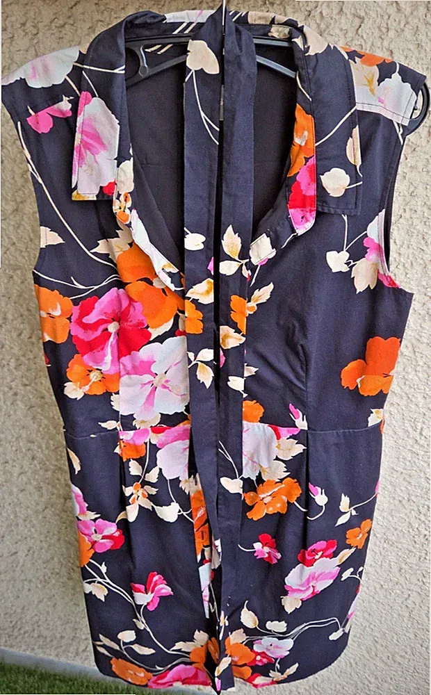 Damen Sommerkleid mit Blumenmuster von Phase Eight mit Gürtel Gr.16 (44)