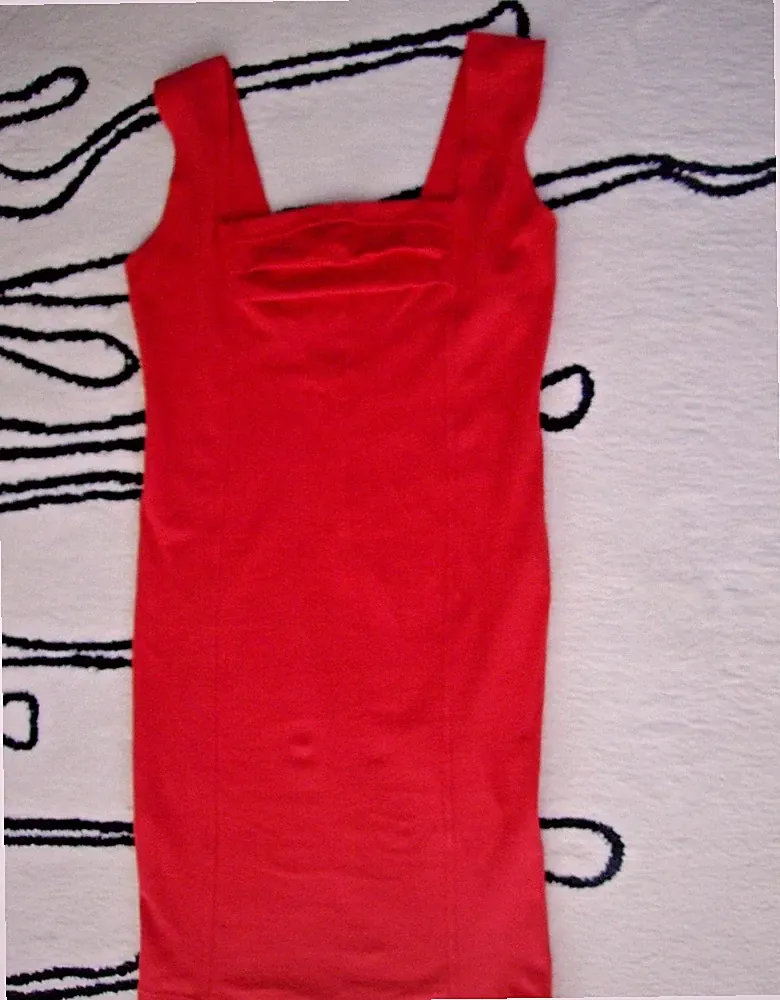 Damen Stretchkleid Gr. 40, fb. rot von "Carol Ames" neuwertig