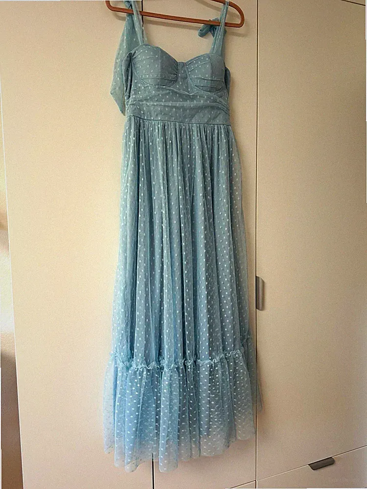 Damen Tüllkleid blau gepunktet Rüsche Träger Herzausschnitt A-Linie Midi L
