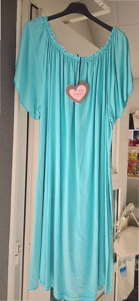 Damenkleid Carmen Midi A-Linie Türkis unifarben Rüsche Flügelärmel Model 2