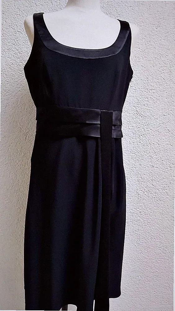 Damenkleid excl.Marks & Spencer - Autograph, Gr.38-40, TOP, schwarz