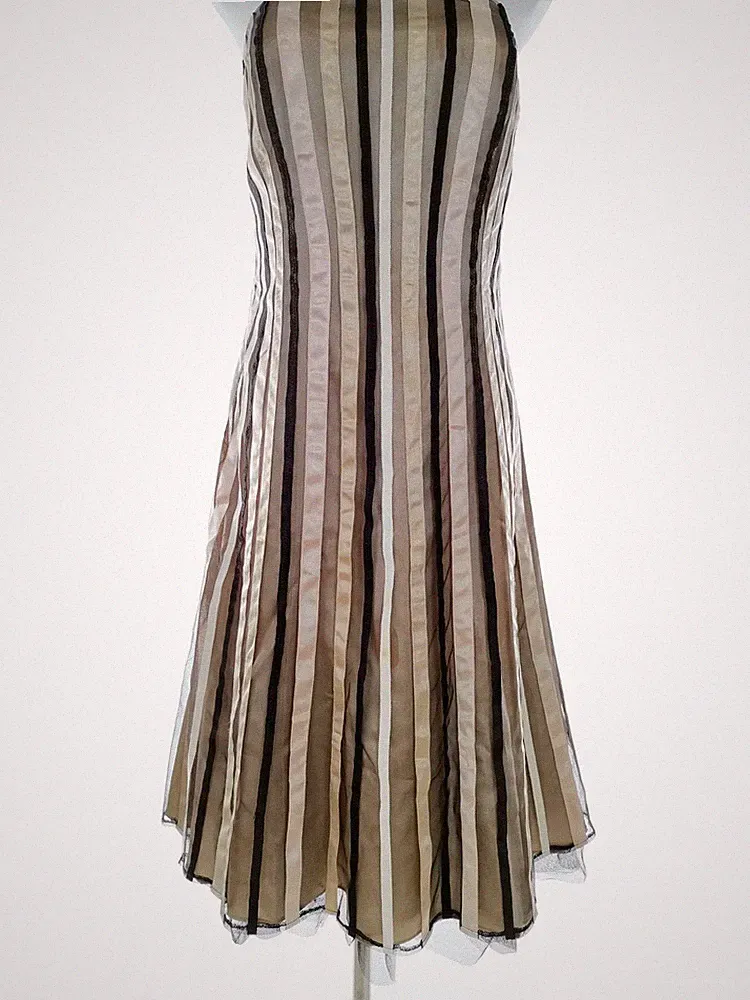 DEBUT Damen A-Linien-Kleid Gr. 40 Gold Ärmellos Streifen Knielang Schulterfrei