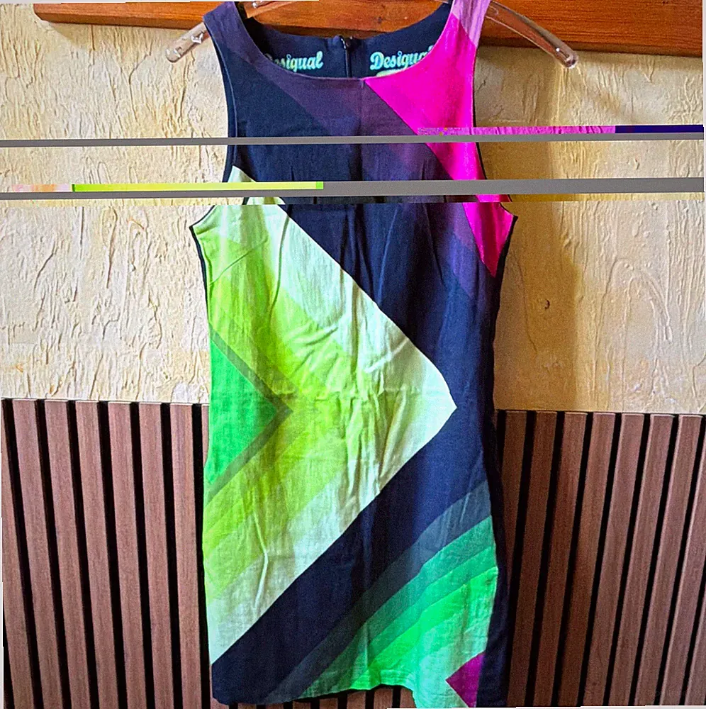 Desigual Damen Etuikleid kurz ärmellos Gr. 38 geometrisch mehrfarbig RV Stretch