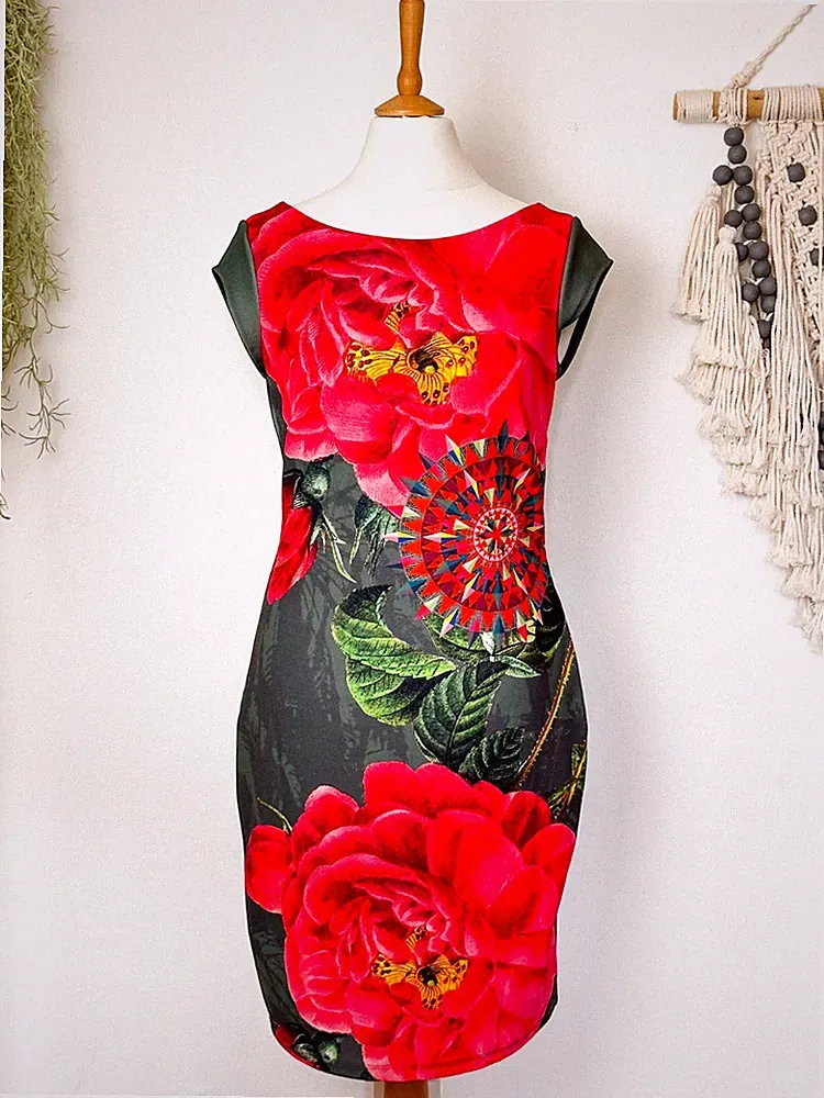 Desigual Kleid Etuikleid geblümt Neu Gr. S Pink Olivgrün
