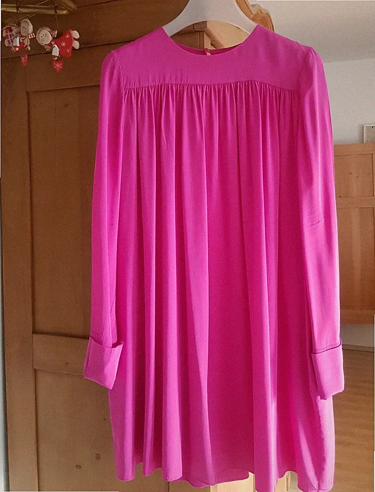 DIANE VON FÜRSTENBERG zauberhaftes Kleid🌺100% Seide🌺 A-Linie🌺Gr. 44🌺NP 750 €