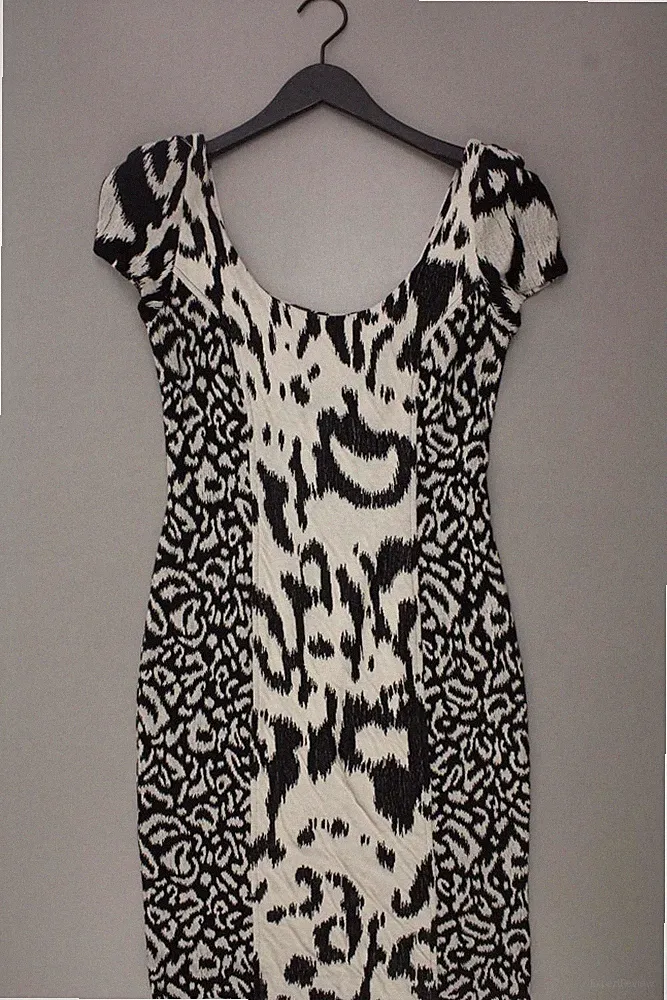 ⭐ Diane von Furstenberg Etuikleid Slim Kleid für Damen Gr. US 8, S, 40 Kurzarm ⭐