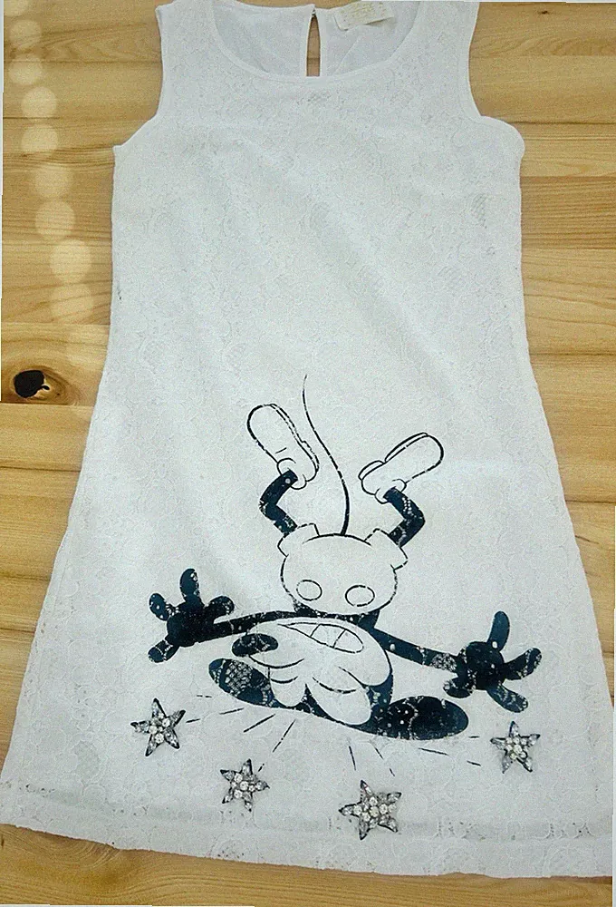 Disney Kleid , Gr. XS in weiß mit Spitze, kurz & schmal geschnitten