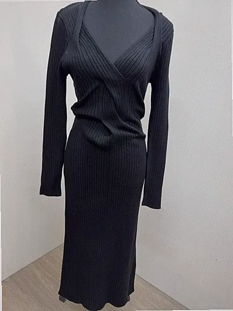 DKNY Schwarzes Langarm Etuikleid Midikleid L Rippstrick V-Ausschnitt