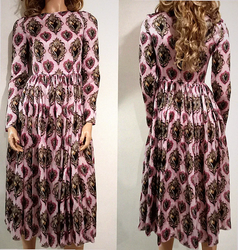 Dolce & Gabbana FW2015 Sacred Heart Print Silk Organza Rare Pink Maxi Dress IT38