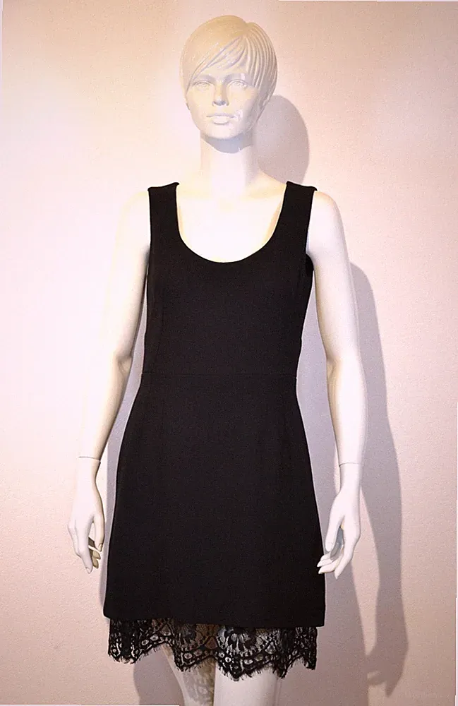Dolce & Gabbana kurzes Kleid aus Wolle in Schwarz Größe M