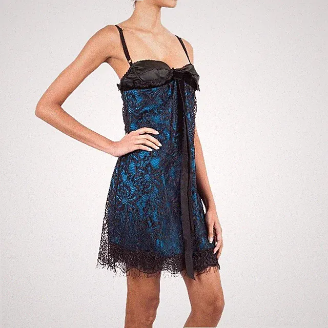 Dolce & Gabbana Vintage Peek-a-Boo BH D&G Spitze Designer Kleid IT40