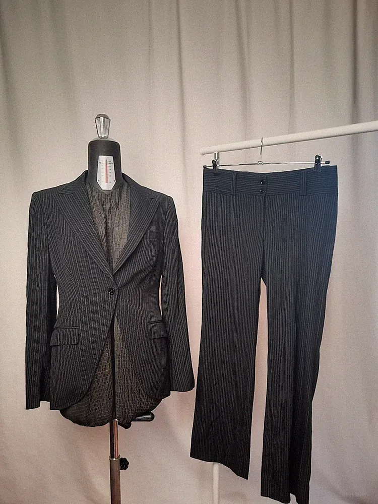 Dolce & Gabbana Vintage schwarz Wolle Nadelstreifen Gessato Anzug Smoking Jacke Hose