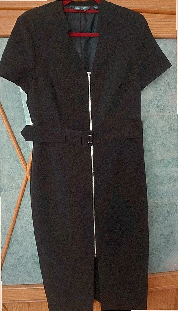 Dorothy Perkins Damenkleid 42 schwarz elegant für Business und Feste und Alltag