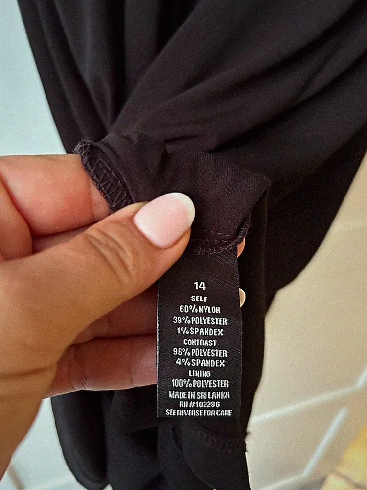 dressbarn Collection Etuikleid lila V-Ausschnitt ärmellos 1