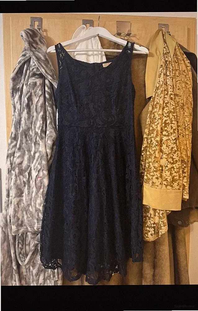 Dressystar Damen Kleid Spitze A-Linie kurz ärmellos blau Rundhals Gr. M