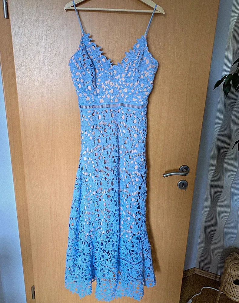 EDITED Spitzenkleid flieder blau lila Gr. 38 M Midi Hochzeitsgast Spitze Party