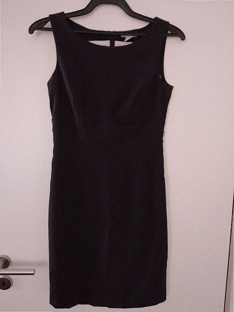 Edles Etuikleid H&M Gr. 38