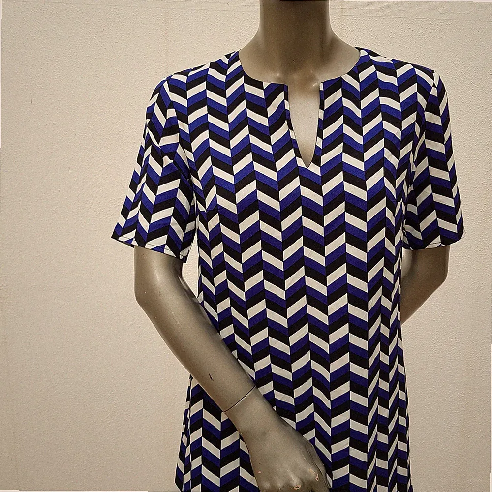 Einfach schön! Hübsches Kleid von Stockh LM, 36, schwarz, weiß, blau (niveablau)