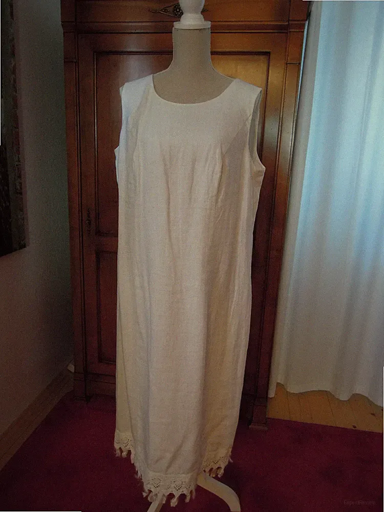 ELÉGANCE PARIS Leinenkleid Fransenborte 44 Weiß wadenlang midi Maße imAngebot