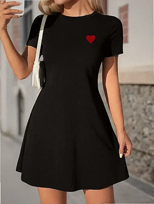 Elegantes Damen-Kleid mit A-Linie und Kurzarm - Einfarbig mit rotem Herzakzent