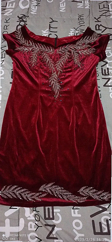 Elegantes Damen Kleid Samt Strassrand Gr.44-46 Maße siehe Fotos