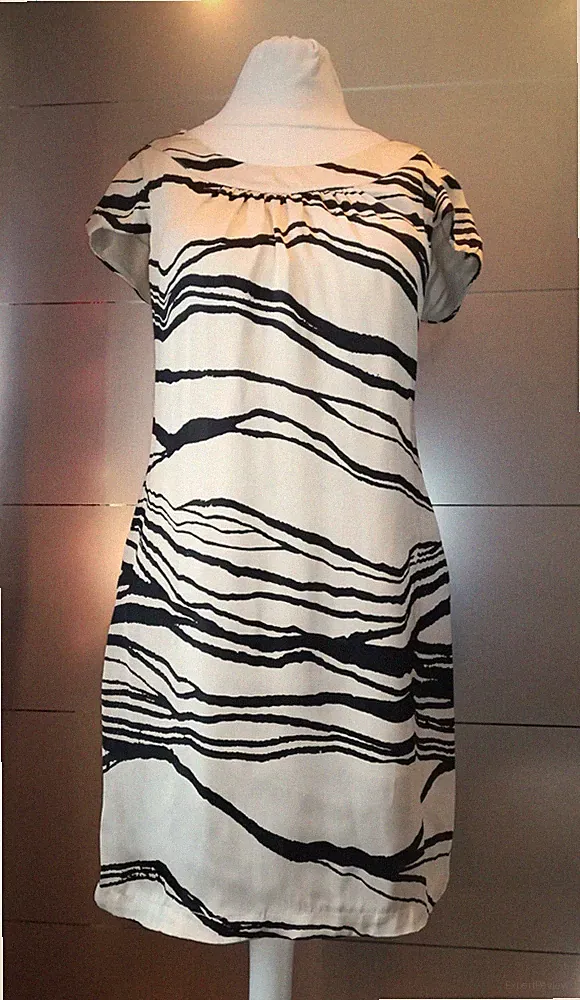 Elegantes Damen- Kleid v. H&M / Gr. S / Freizeit / Business / Taufe