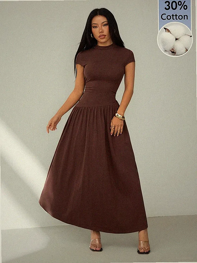 Elegantes Damen Sommerkleid in Babyblau mit A Linien Schnitt
