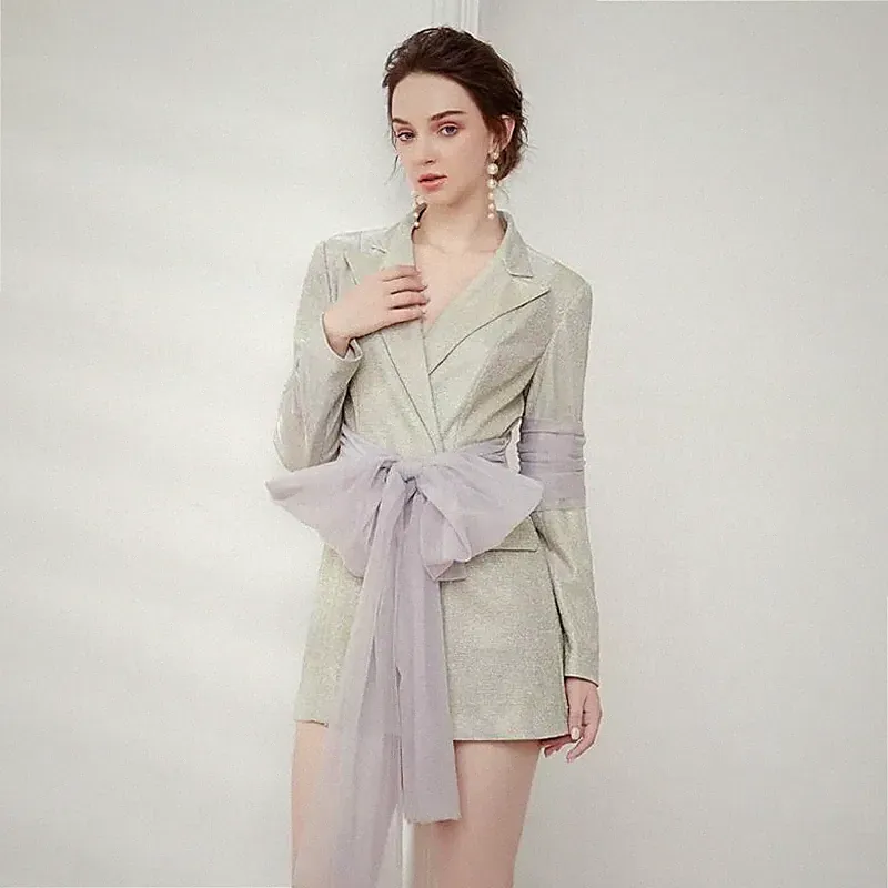 Elegantes Grünes Langärmliges Kleid Für Damen Mit Schleife Aus Satin 27866