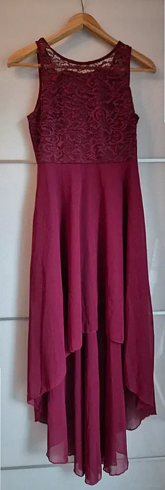 Elegantes High-Low Midi Kleid für Hochzeitsgäste