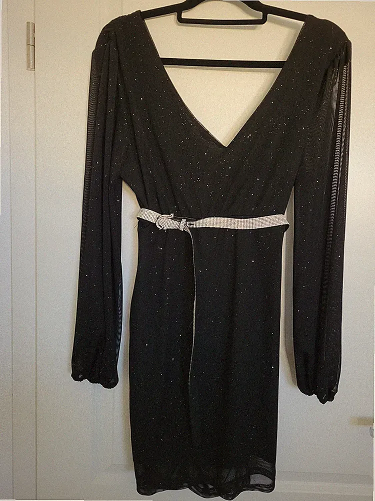 Elegantes Kleid für Feierlichkeiten, Hochzeit etc Gr 40 schwarz mit Raffung