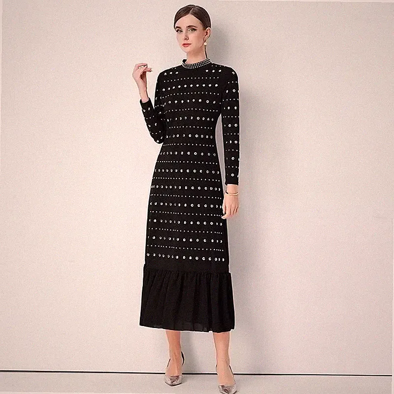 Elegantes Midi-Kleid Schwarz Eng Anliegend Borchie Lange Ärmel Chic CF69313