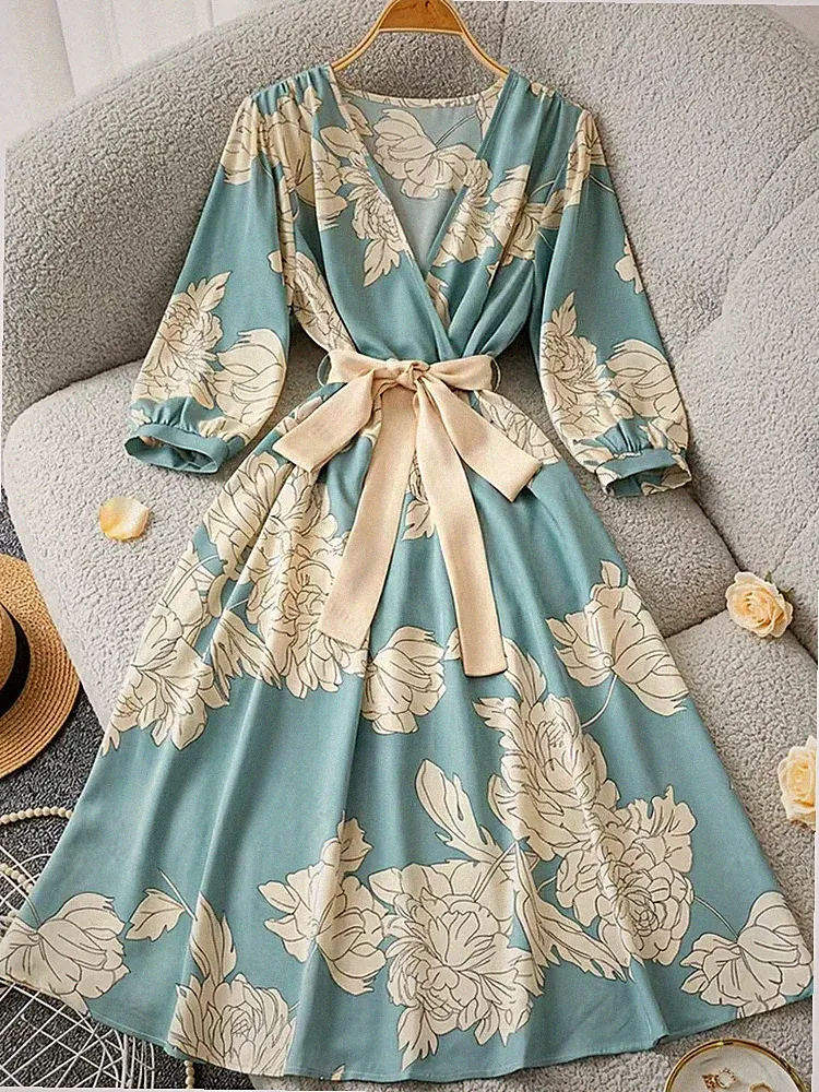 Elegantes schickes Kleid mit Frühling-Sommer Mode Damen 36,38 KURZARM