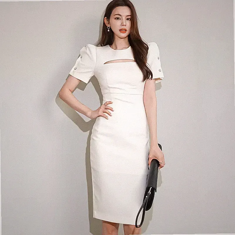 Elegantes Slim Kleid Für Damen Mit Tiefem Ausschnitt In Weiß Knielang 55810