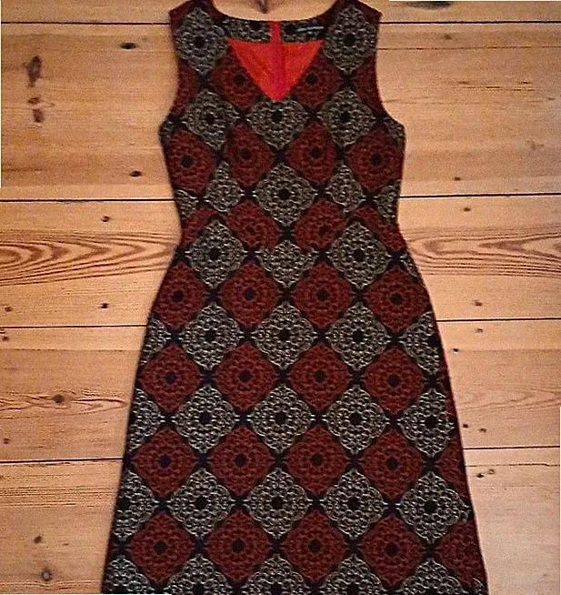 Ellen Eisemann Damen Etuikleid geometrisch V-Ausschnitt knielang Gr. 36