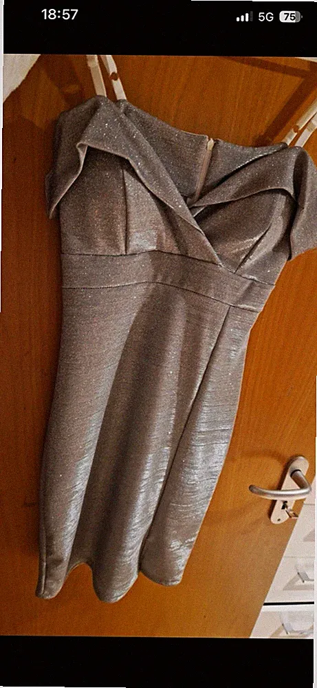 Esprit Damen Etuikleid S silber Glitzer Off-Shoulder Kurzarm knielang RV