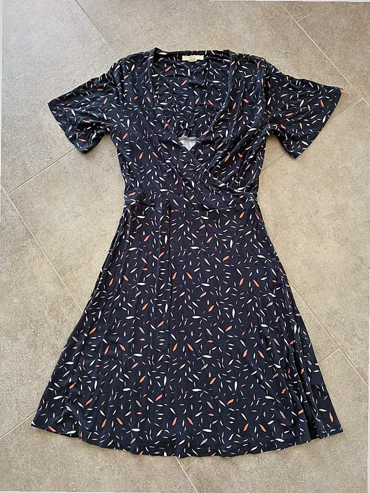 Esprit Edc Kleid Gr. XS 34 blau mit Muster in Wickeloptik