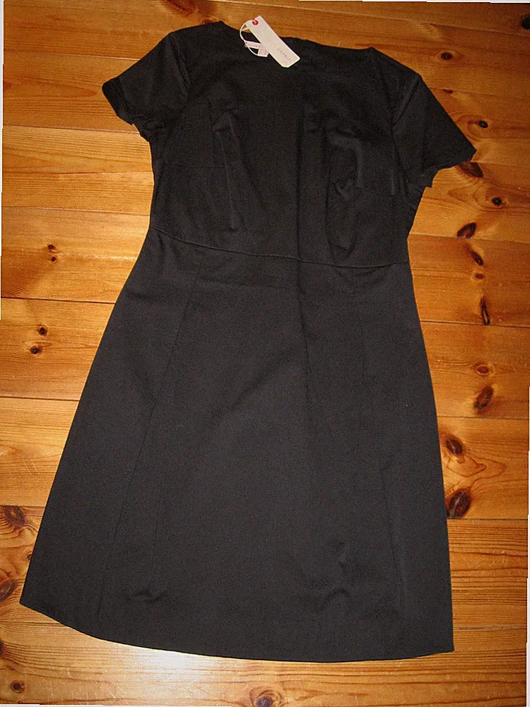 Esprit edles Kleid Gr.36 NEU schwarz Reißverschluß Kellerfalten Rundhals Kurzarm