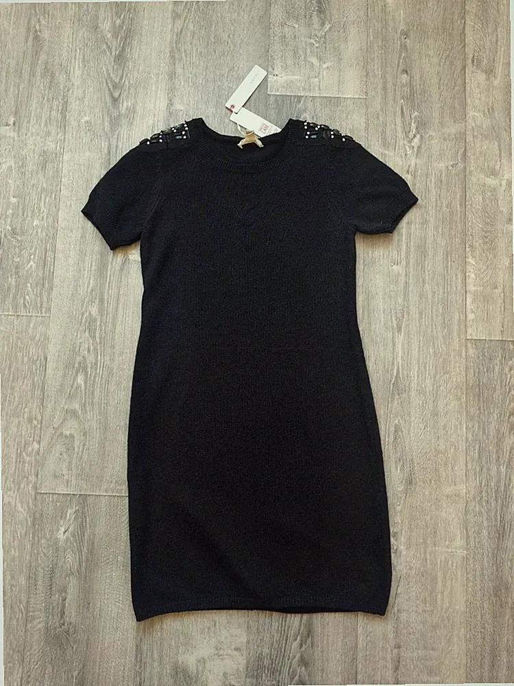 Esprit Wolle Kleid mit dekorativen Steinen an den Schultern Schwarz Gr. L / M