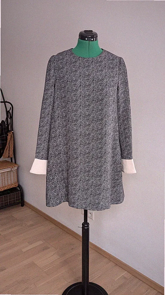 Fischgrätmuster A-Linien-Kleid