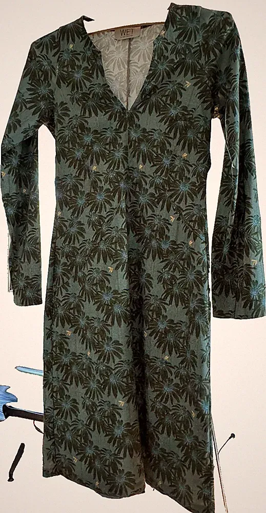 Etui-Kleid in zauberhafter Farbkombination